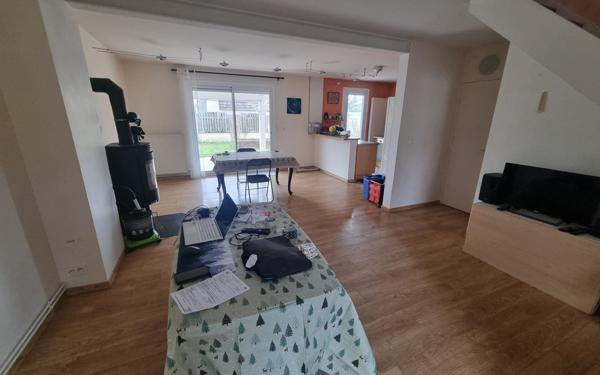 Maison à vendre    4 pièces • 106 m2 Saint-Yrieix-la-Perche