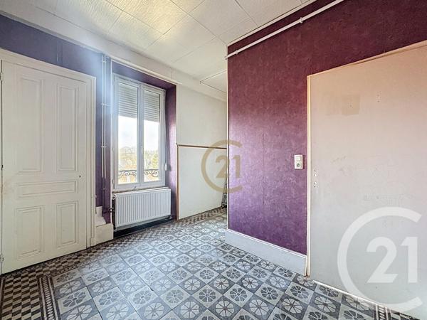 Appartement à vendre  5 pièces - 101,46 m2 LUXEUIL LES BAINS - 70