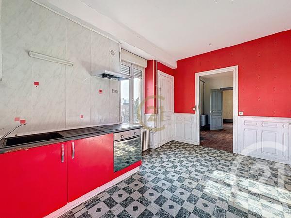 Appartement à vendre  5 pièces - 101,46 m2 LUXEUIL LES BAINS - 70