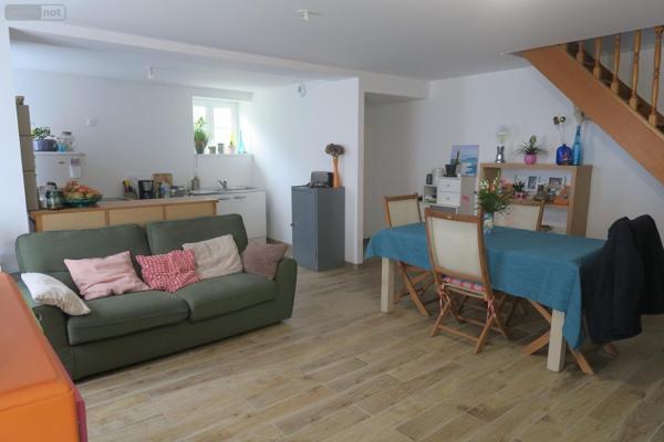 Maison à louer à Bricquebec-en-Cotentin dans la Manche (50260), ref : 094/L90