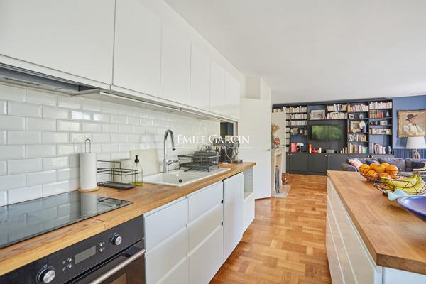 A vendre- Appartement  familial- Vaucresson- 5 pièce(s) 135.47 m2-4 chambres- grand balcon