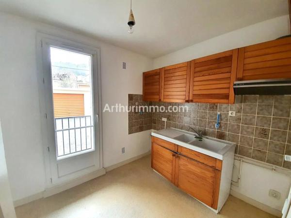 Location Appartement 2 pièces 40 m2 à Lons-le-Saunier