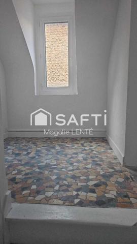 Maison centre ville proche toutes commoditées