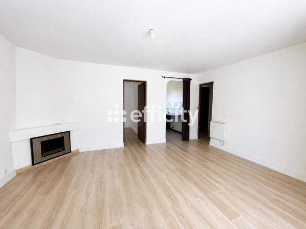 Maison
         5 pièces
        - 87 m² 411 000 € *