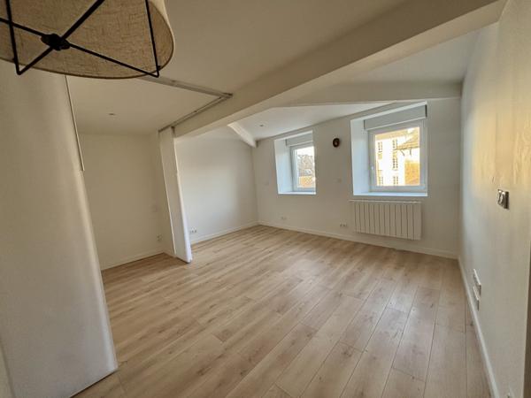 Appartement en Hyper Centre AURAY 38 m2 refait à neuf
