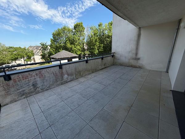 AURAY SAINT GOUSTAN GRAND T.2 52 m2 avec GARAGE , Auray