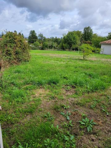 Terrain à bâtir viabilisé proche du centre