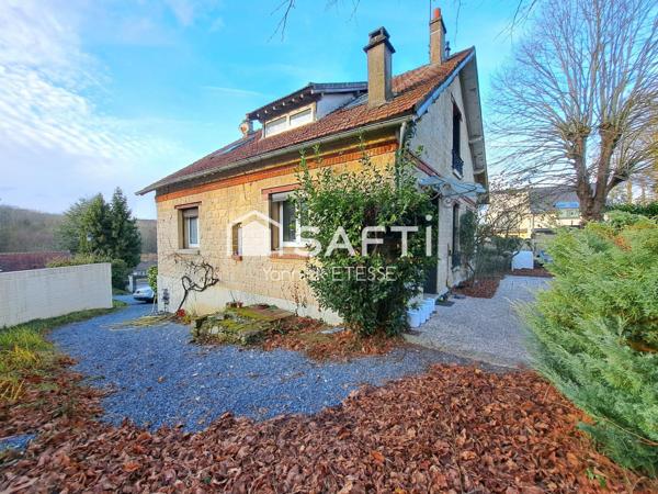 Très belle restauration pour cette maison de charme avec 4 chambres.