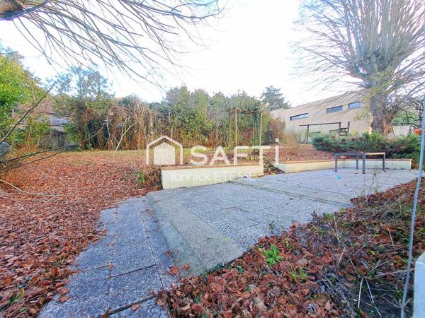 Très belle restauration pour cette maison de charme avec 4 chambres.