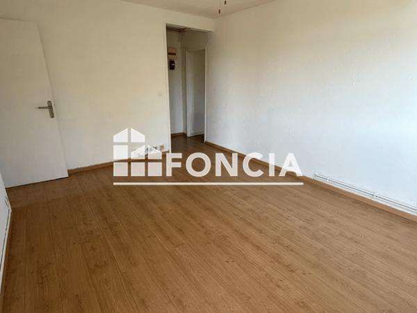 Location Appartement 3 pièces 53.7 m² - Marignane 13700