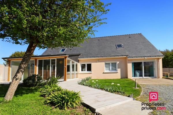 NANTES - STUDIO HYPER CENTRE AU CALME AVEC TERRASSE ET VERDURE