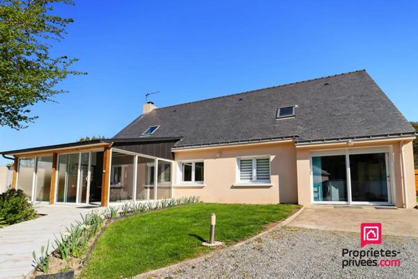 NANTES - STUDIO HYPER CENTRE AU CALME AVEC TERRASSE ET VERDURE
