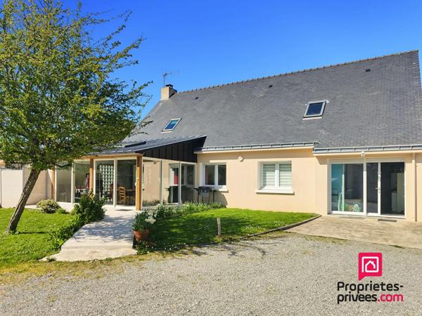 NANTES - STUDIO HYPER CENTRE AU CALME AVEC TERRASSE ET VERDURE