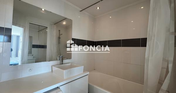 À vendre Appartement 4 pièces 85 m² - Marseille 13002
