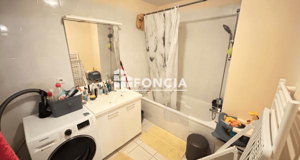 Location Appartement 2 pièces 51.53 m² - Romans-sur-isère 26100