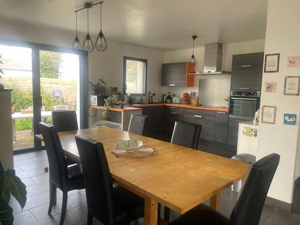 Maison La Chevroliere 6 pièce(s) 111.70 m2