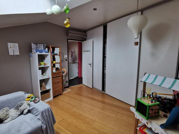 maison contemporaine 190 m² hab. ANGERS CHATENAY-7 SONNETTES