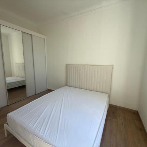 Appartement à louer 750 € CC Marseille 2 p 32 m² DPE D