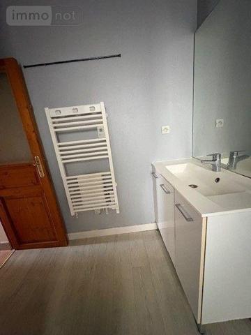 Appartement à louer à Bayeux dans le Calvados (14400), ref : L554