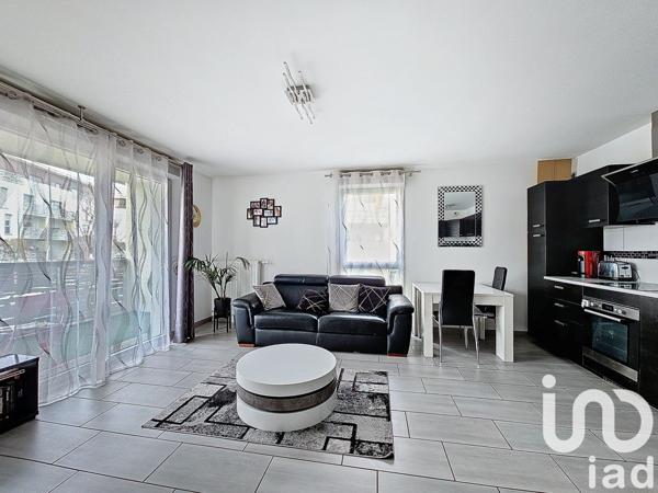 Appartement 3 pièces de 60 m² à Montlhéry (91310)