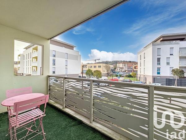 Appartement 3 pièces de 60 m² à Montlhéry (91310)