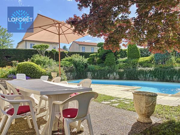 Achat maison Saint-Genis-Laval - 6 pièce(s) - 125 m² - 630 000 €