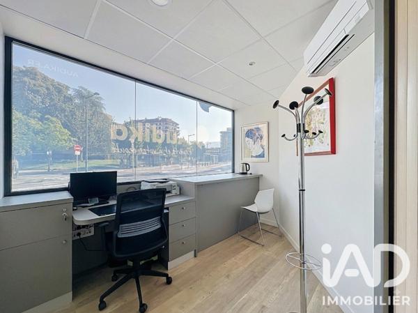 Murs commerciaux  à vendre 58,68 m² Annecy