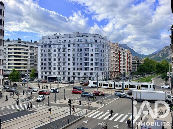 Location appartement 4 pièces 96,5 m² Grenoble