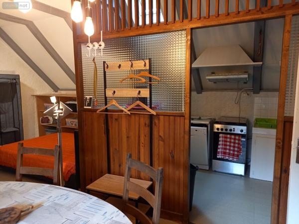 Maison à vendre à Saint-Jacques-des-Blats dans le Cantal (15800), ref : MG/2348