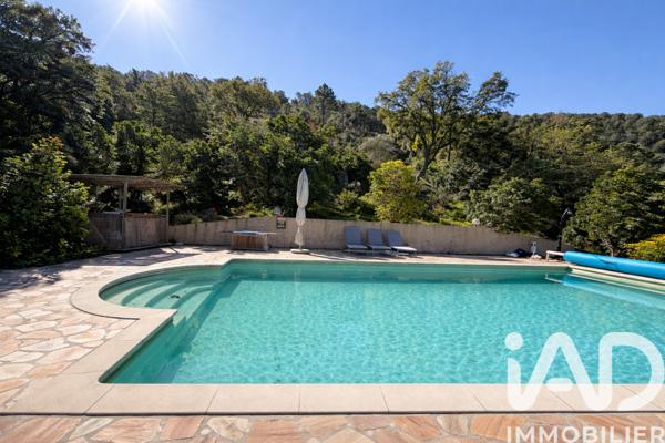 Maison à vendre 5 pièces 130 m² Fréjus