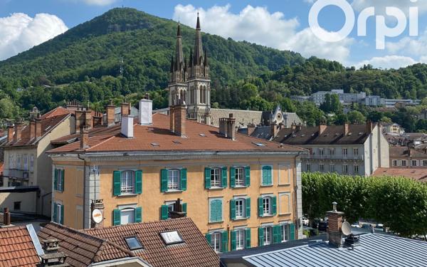 Appartement à louer    1 pièce • 37,05 m2 Voiron