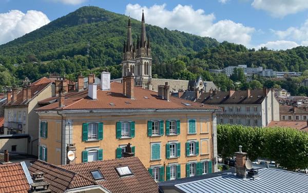 Appartement à louer    1 pièce • 37,05 m2 Voiron