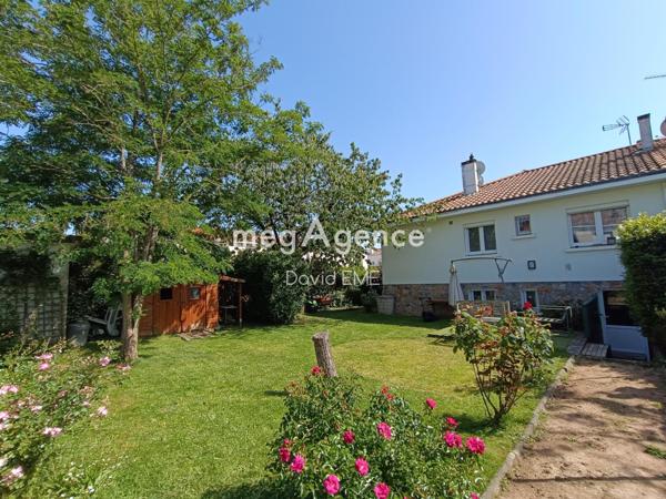 Maison à LA ROCHE-SUR-YON, 85000 - 5 pièces 113m²