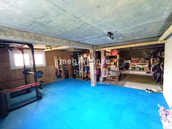 Maison à LA ROCHE-SUR-YON, 85000 - 5 pièces 113m²