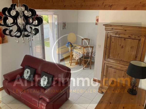 Location                                                      Maison
                        
                     4 pièces                      80 m2                     à Josselin