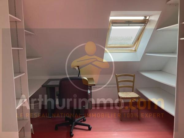 Location                                                      Maison
                        
                     4 pièces                      80 m2                     à Josselin