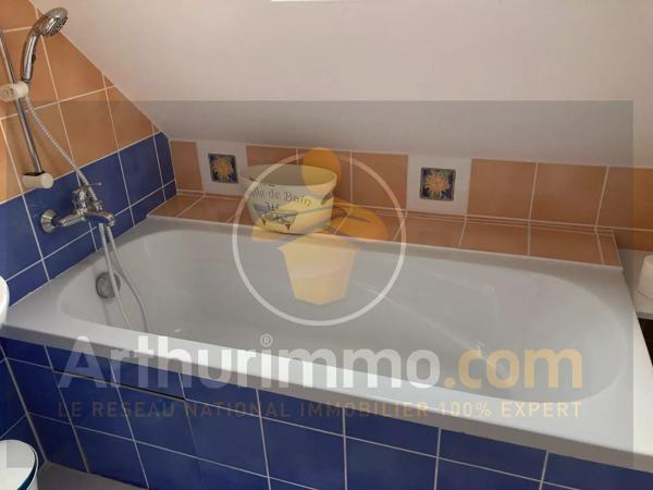 Location                                                      Maison
                        
                     4 pièces                      80 m2                     à Josselin