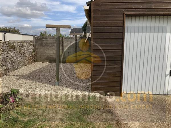 Location                                                      Maison
                        
                     4 pièces                      80 m2                     à Josselin