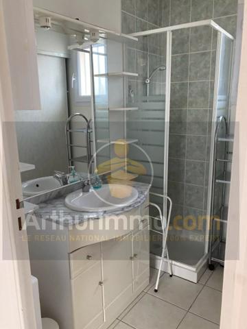 Location                                                      Maison
                        
                     4 pièces                      80 m2                     à Josselin