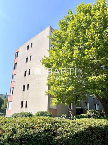 EXCLU - ENTRE LE PARC GEORGE VALBON ET CARREFOUR