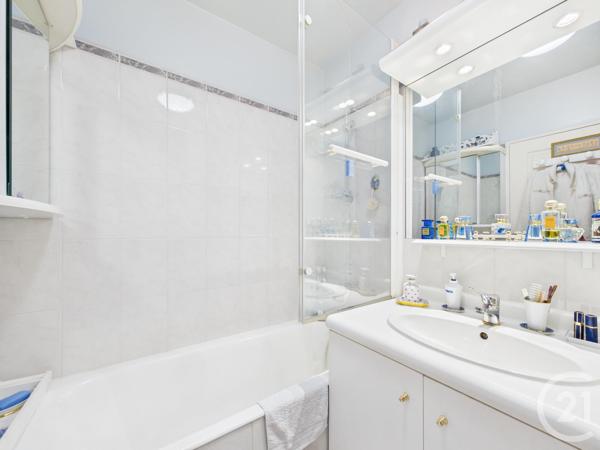 Appartement T1 à vendre  1 pièce - 34,34 m2 BOULOGNE BILLANCOURT - 92