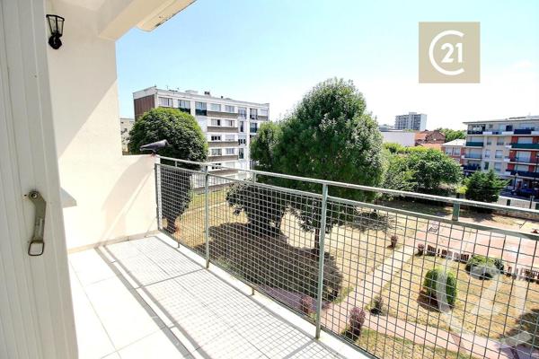 Appartement F4 à vendre  4 pièces - 65 m2 LES PAVILLONS SOUS BOIS - 93