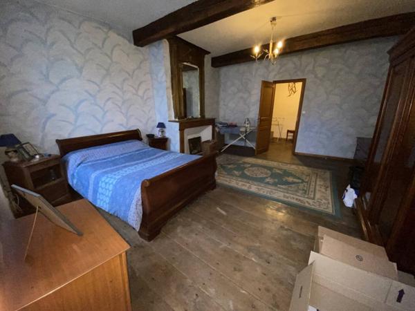 Maison à vendre 10 pièces de 198 m²