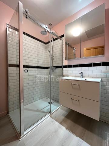 Charmante maison avec petit jardin entièrement restaurée à vendre près de Lectoure 6 pièces