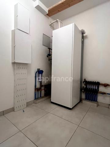 Charmante maison avec petit jardin entièrement restaurée à vendre près de Lectoure 6 pièces