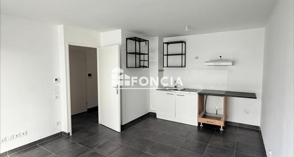 Location Appartement 2 pièces 40.42 m² - Athis-mons 91200