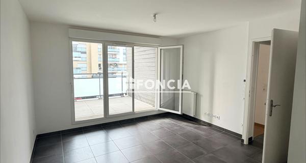 Location Appartement 2 pièces 40.42 m² - Athis-mons 91200