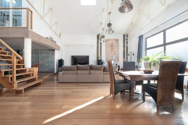 Loft dans un ancien cinéma à Créteil Village