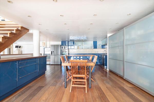 Loft dans un ancien cinéma à Créteil Village
