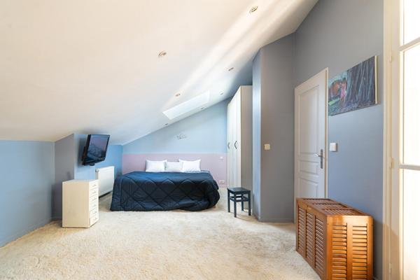 Loft dans un ancien cinéma à Créteil Village